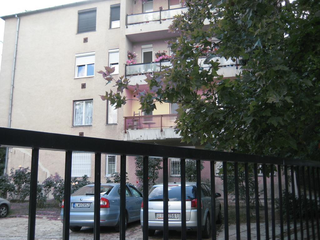 Platan Apartman Βουδαπέστη Δωμάτιο φωτογραφία